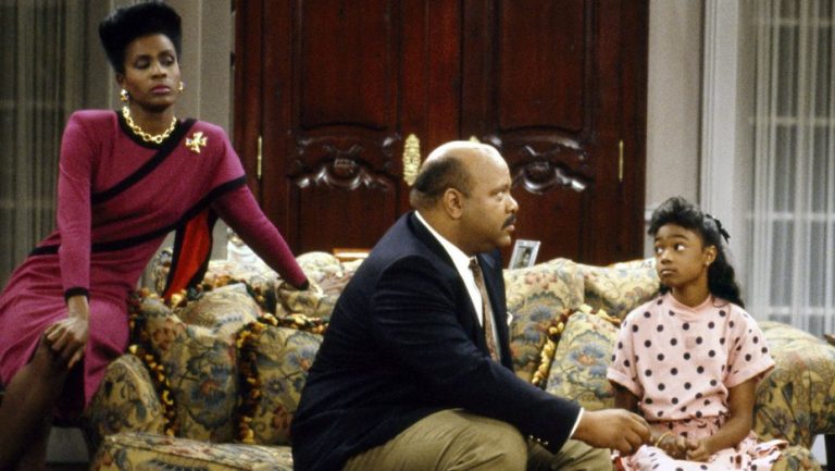 Why The Original Aunt Viv Was One Of The Most Iconic Black Moms In Television Hey Black Mom